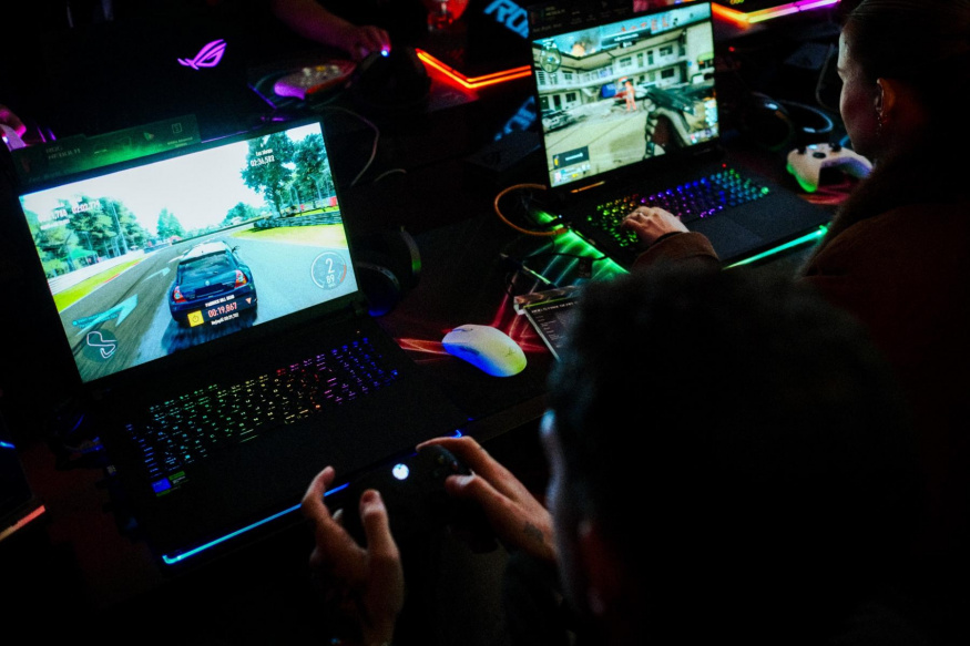 Asus láká hráče na věrnostní program, můžete v něm získat zajímavé odměny