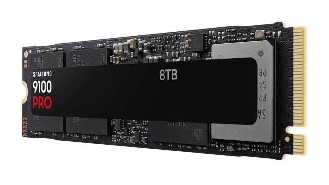 Maximální výkon i kapacita. Samsung vydává 8TB model SSD 9100 Pro