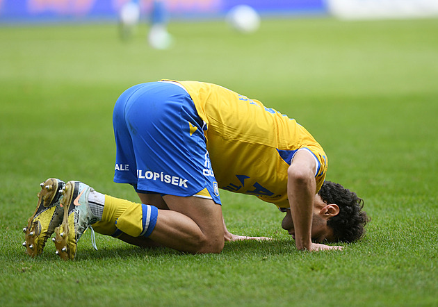 Olomouc prozradila posilu na soupisce, řeší se víza. Sparta je bez překvapení