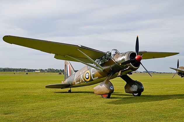 Letecký svátek v Duxfordu připomněl konec války i Bitvu o Británii