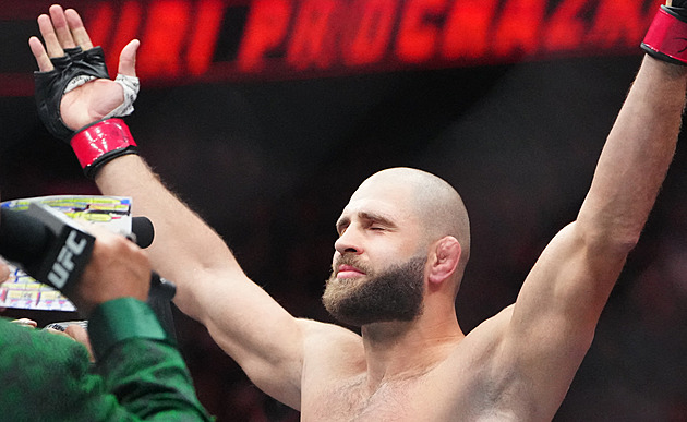 Hromada peněz. Procházka získal za K.O. další bonusy, celkem už 11 milionů