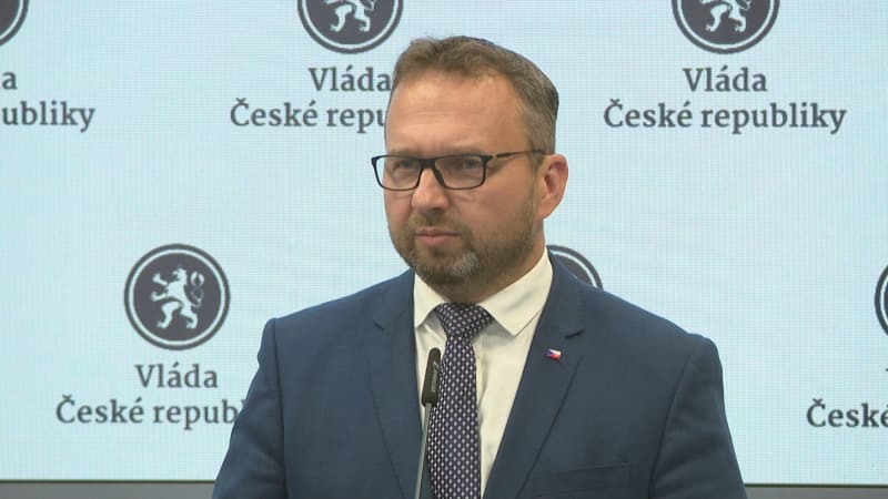 Problémy s eDoklady mají dohru: Šéf Digitální informační agentury končí, oznámil Jurečka