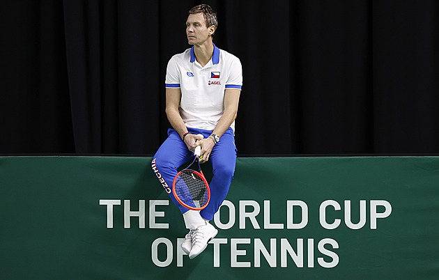 Nesmíme se bát, předesílá Berdych. Nelíbí se mu formát Davis Cupu ani ranní duel