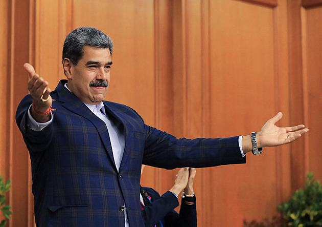 USA budou proti venezuelským pašerákům bojovat i na pevnině. Maduro mluví o agresi