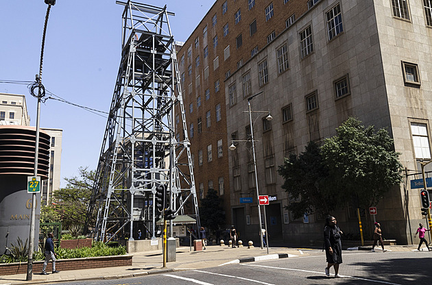 Cena zlata vábí investory. Jihoafrická republika otvírá nové doly