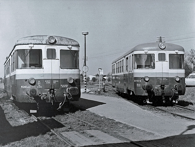 ZANIKLÉ TRATĚ: Zaměstnance LETu Kunovice vozily do práce zepelíny