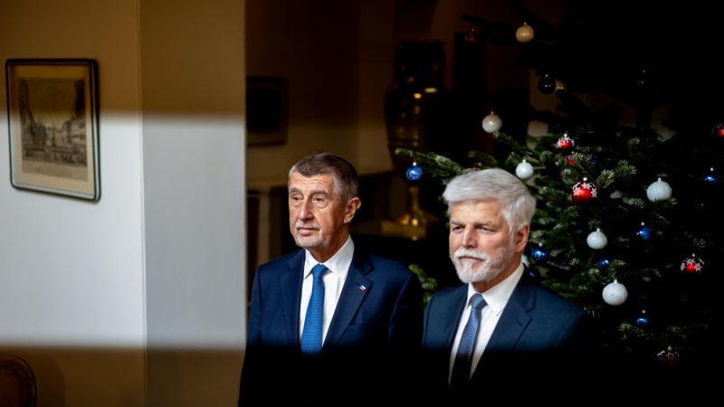 Babiš zamířil na Hrad s plánem: Hodlá hasit spor Motoristů s Pavlem, od Turka dává ruce pryč