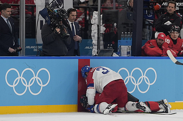 ONLINE: Česko - Kanada 2:2. Gudas fauluje, favorit začne třetí třetinu v přesilovce