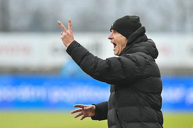 Skuhravý kritizoval i chválil. Umím vyhrát i špinavě, ale netěší mě to, přiznal