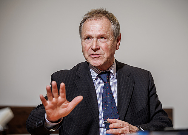 Válka s Íránem může posílit teroristické útoky v Evropě, varuje generál Šedivý