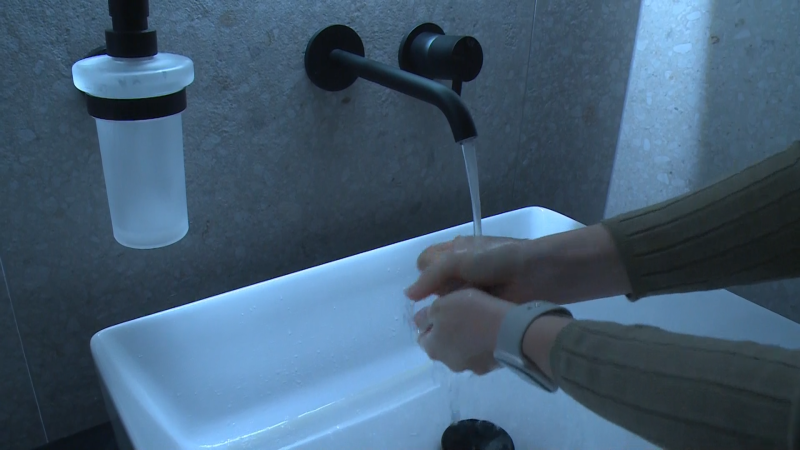 Hygienici varují před jarní vlnou žloutenky. Jaké jsou příznaky a před čím se chránit?