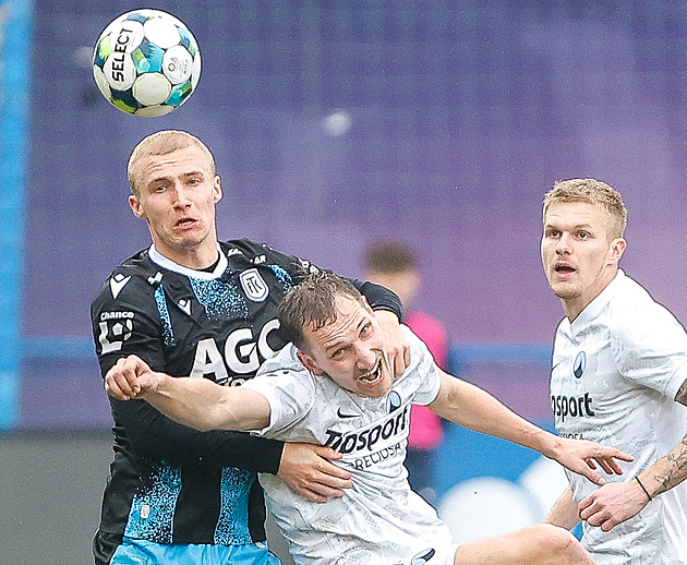 Stačí zařvat a hned se píská. Ukňourané, vyčítal Frťala po remíze v Liberci