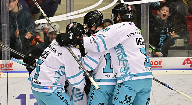 ONLINE: Liberci se vzdaluje postup, za Vary zvyšuje v závěrečné části Sapoušek