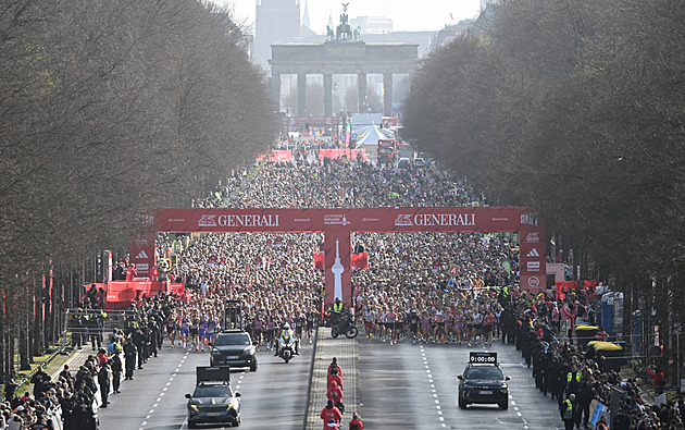 V Berlínském půlmaratonu málem vyhrál vodič. Vích si zlepšil osobní rekord