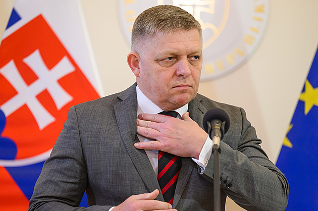 Rostoucí dluh i slábnoucí růst. Slovensku hrozí řecký scénář, varují experti