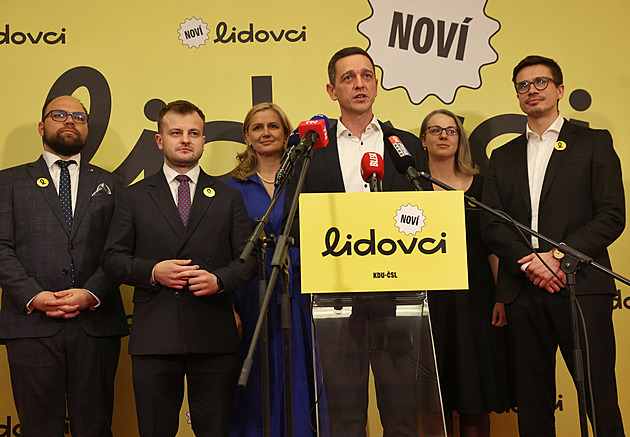 Grolich nechce, aby lidovci kecali lidem do života. KDU-ČSL mění své stanovy