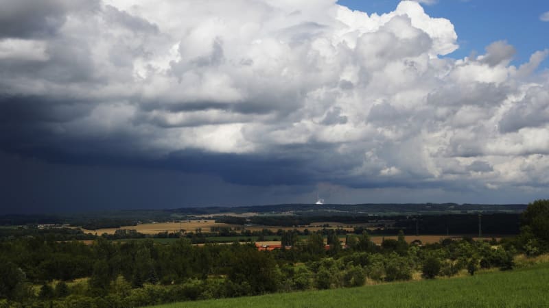 Počasí rozdělí Česko na dvě poloviny. MAPA teplot ukazuje, jak bude u vás
