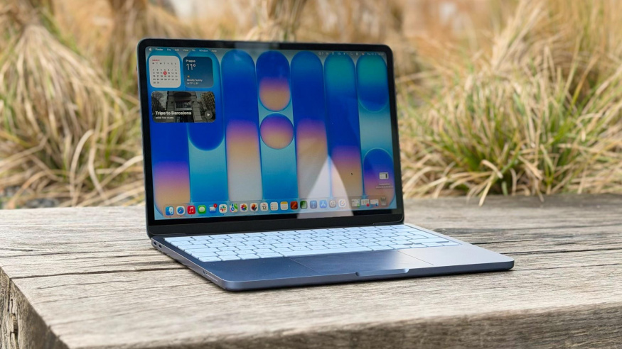 Konec levného MacBooku Neo? Apple možná zařízne svůj největší hit