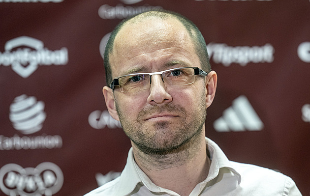 V Teplicích to bylo nepřijatelné, čílí se majitel Dukly. Volá po regulérnosti ligy