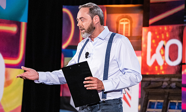 Moderátor Honza Dědek se nedomluvil s Primou ohledně pokračování talkshow 7 pádů