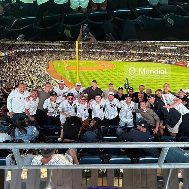 MS ve fotbale 2026 ONLINE: Češi si po tréninku zašli na baseballové Yankees