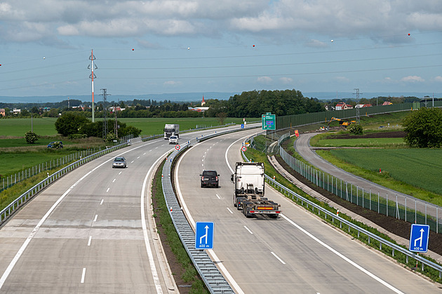 Změňte trasu D49, žádají obce na Valašsku. Ne, zachovejte tunel, zní z další