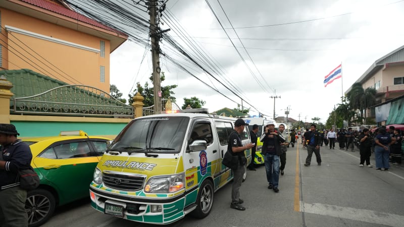 Masová střelba v thajské škole: Na místě je sedm mrtvých. Student po útoku spáchal sebevraždu