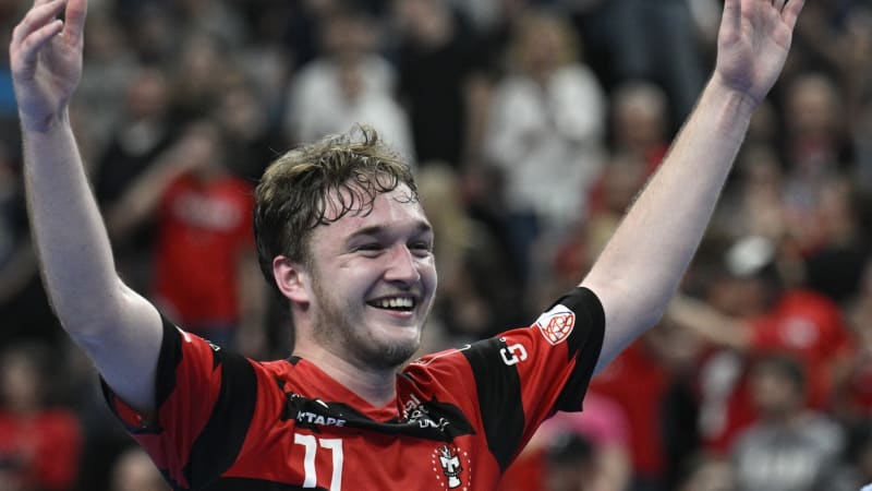 Střešovický Tatran začal Superligu vítězně, Vary Bohemians s favoritem dlouho držely krok
