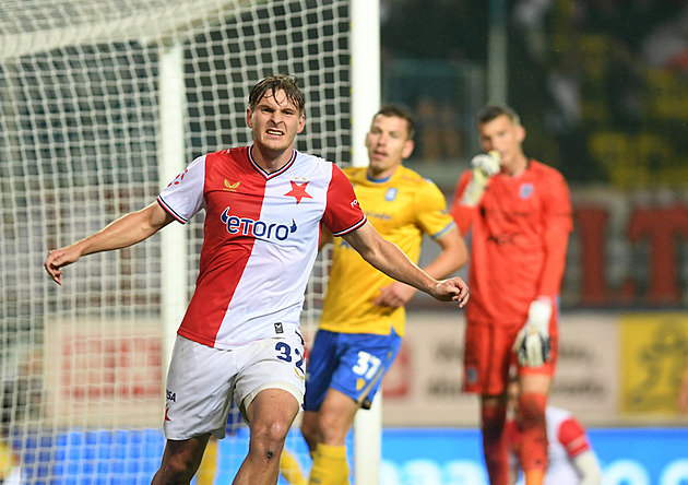 Sestřihy 8. kola Chance Ligy: Slavia vládne před Libercem, Pardubice poprvé vyhrály