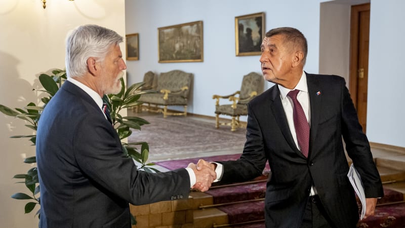 Mlejnek: Pavel v projevu vyslal pozitivní signál k Babišovi. Koláře pobavil malý detail